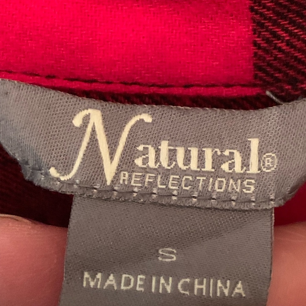 Black and red plaid night gown.